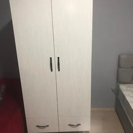 Vega Apartment *